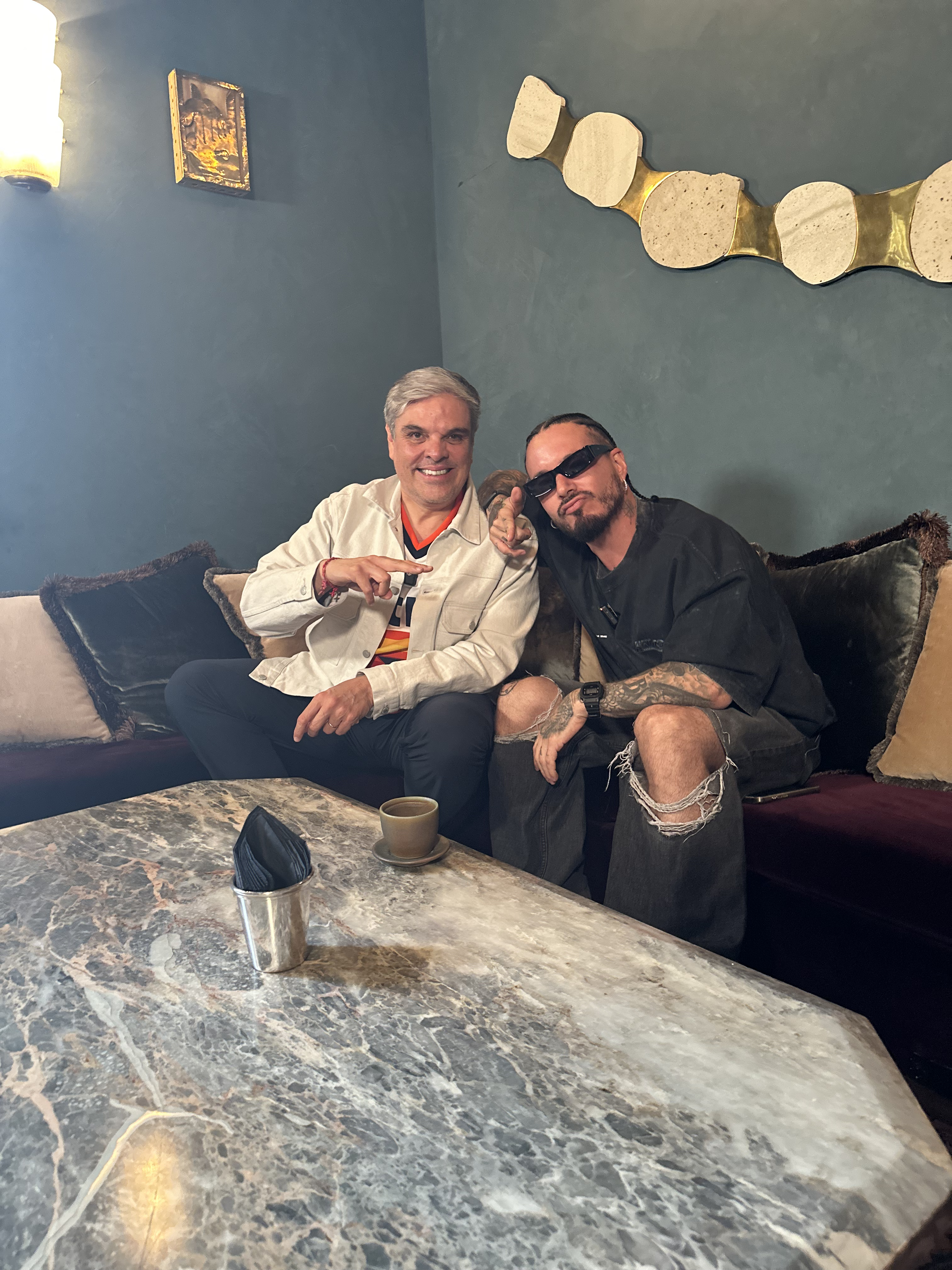 Entrevista exclusiva de Jessie Cervantes con J Balvin