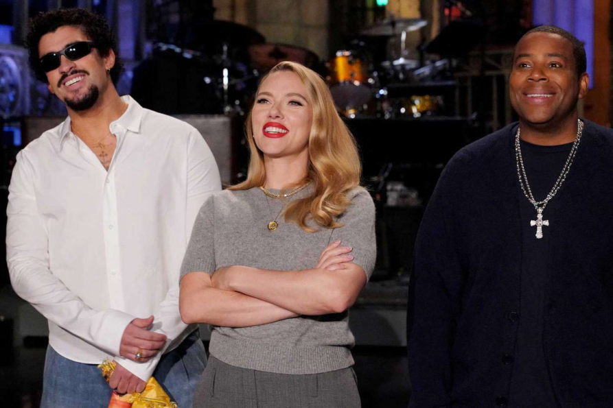 Bad Buny canta en Saturday Night Live ‘NUEVAYoL’ and ‘PERFuMITO NUEVO’ 