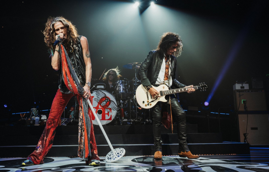 Joe Perry revela que Aerosmith está contemplando su regreso