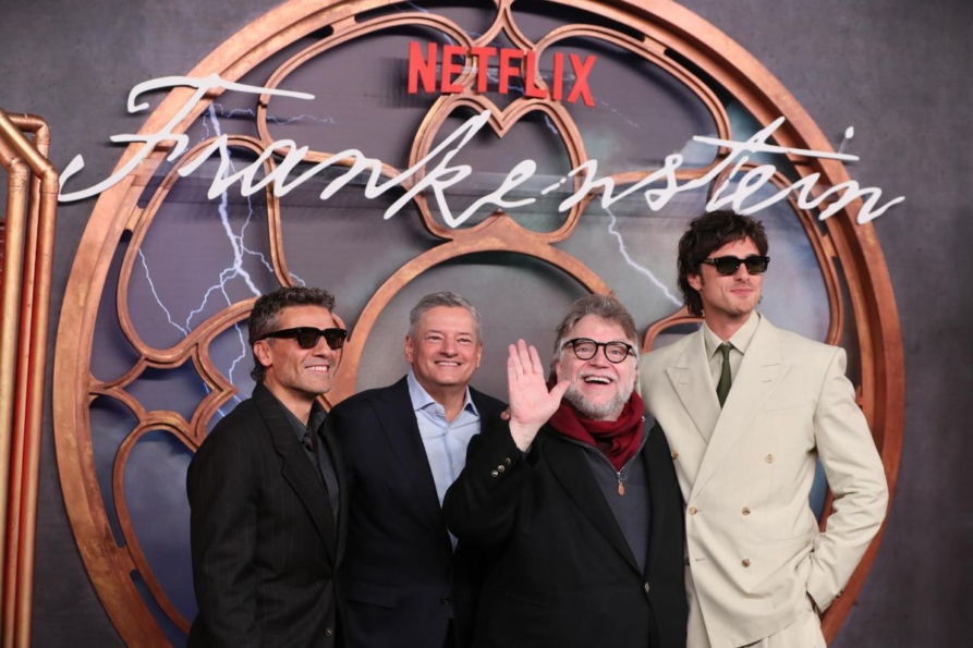 Guillermo del Toro, Oscar Isaac y Jacob Elordi presentan "Frankenstein" en México